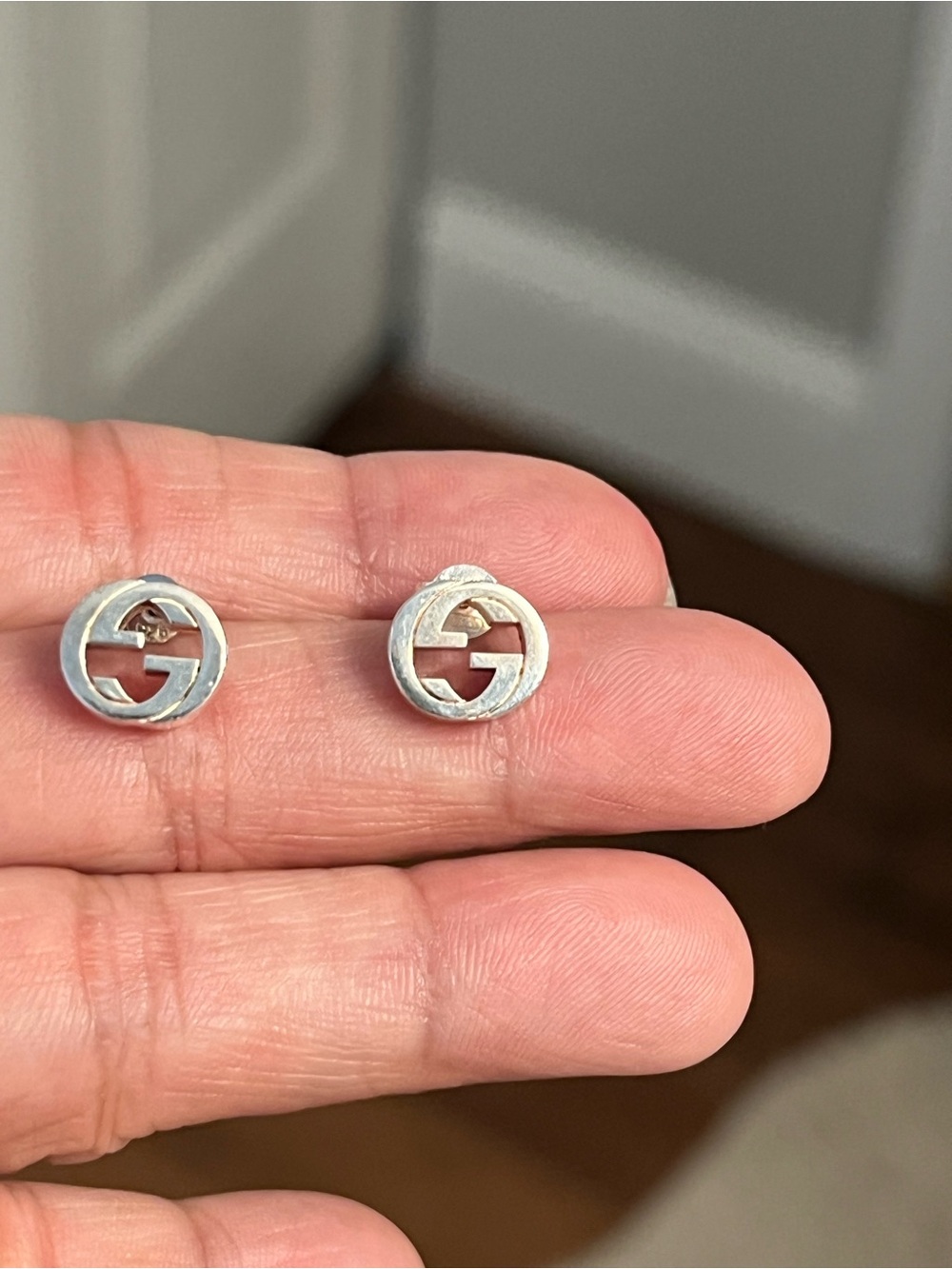 Gucci Round Double G Logo Stud Earrings in Silver Tone